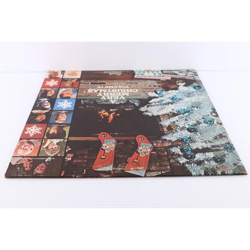 A Very Merry Christmas Vol. 4 1970 Stereo Vinyl LP Record Terra Haute CSS 1464 - Picture 6 of 16